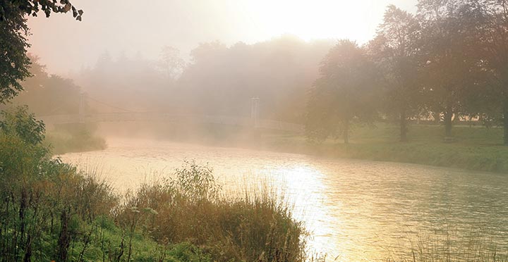 A quiet misty morning